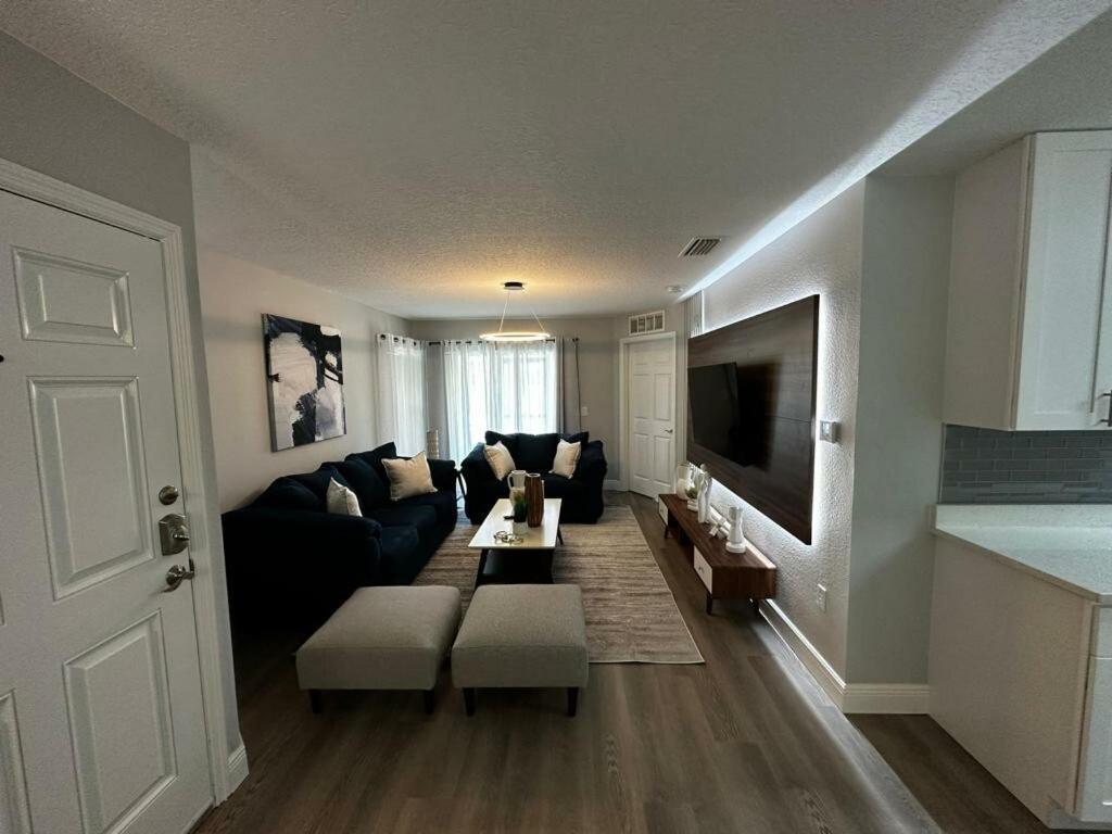 Apartment Cozy Near With 3 Bedrooms Kissimmee